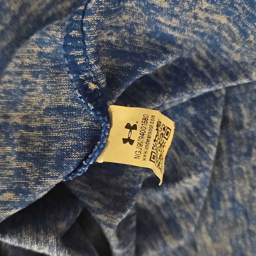Under Armour Women's Blue Performance Top - Picture 10 of 10